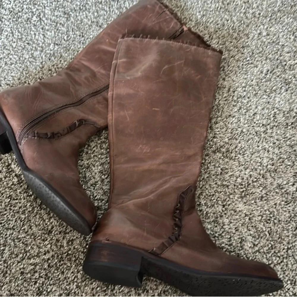 Women's Over-the-Knee Brown Leather Boots with Subtle Ruffle